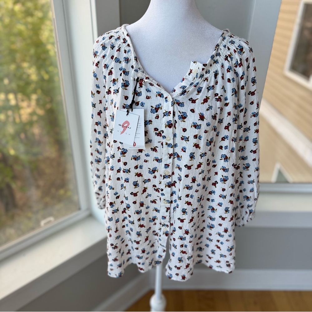 The Nines by Hatch White Blue Red Floral Button Down Peasant Blouse Size Medium